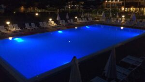 swimming-pool-colours