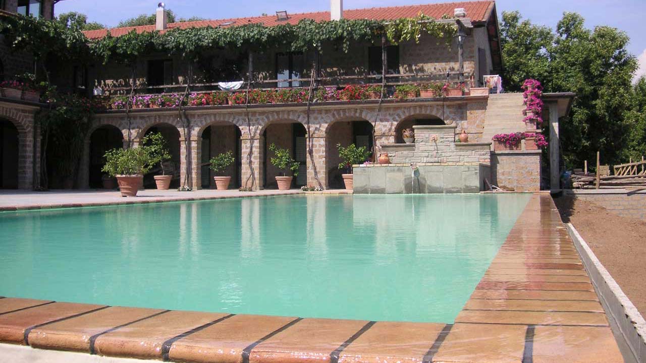piscina-decorata