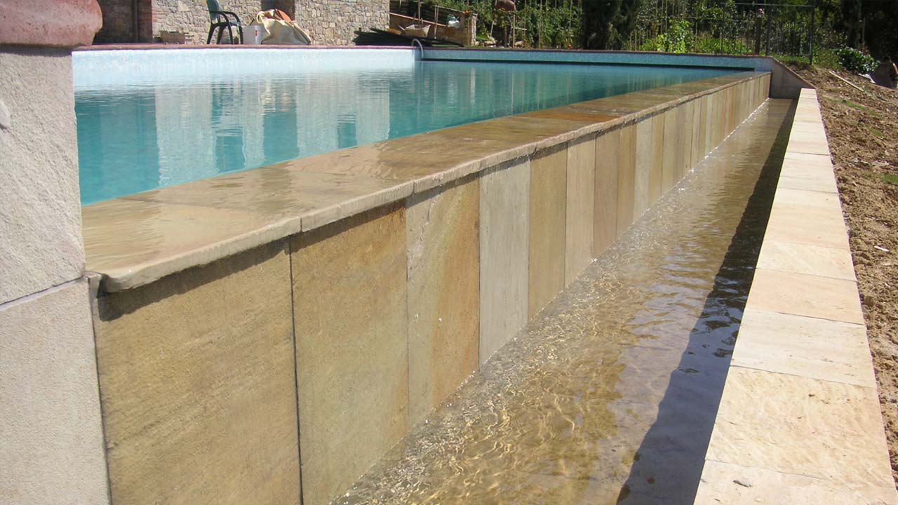 piscina-con-scolo