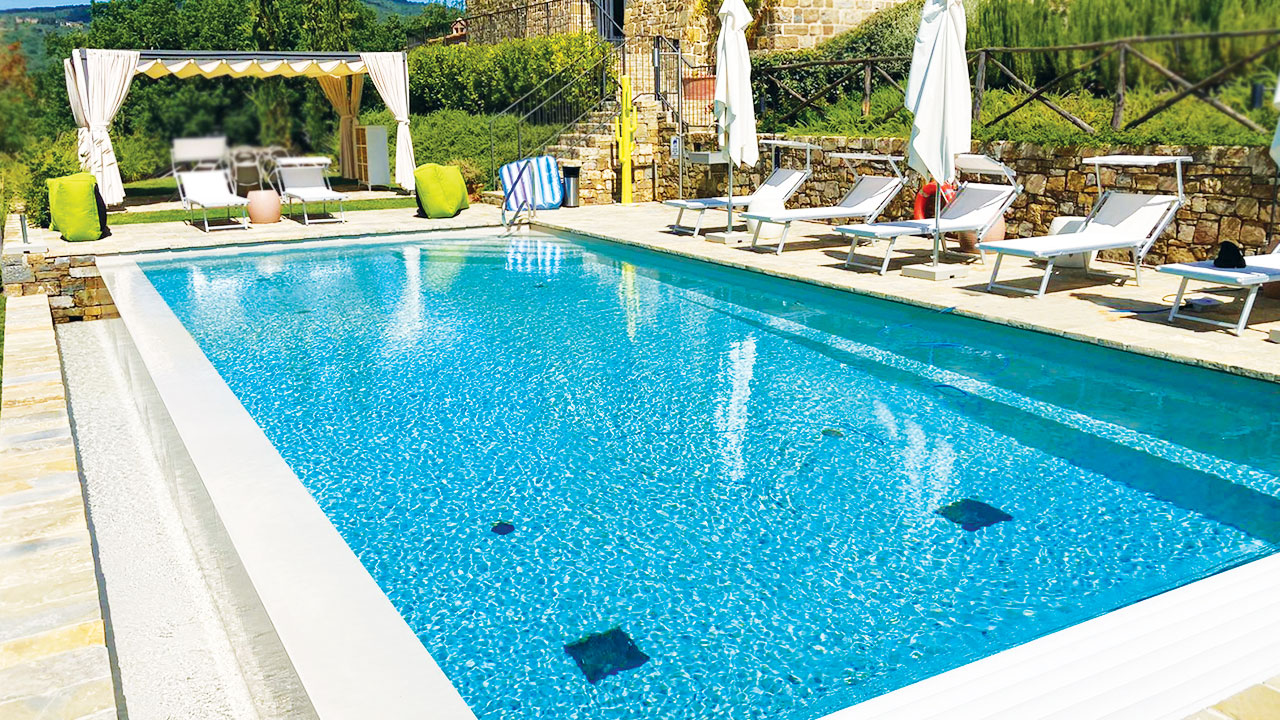 piscina-agriturismo-toscana